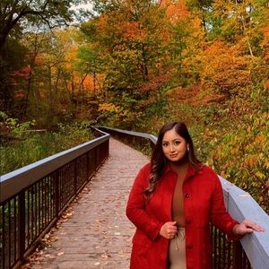 Meet your Posher, Amanda